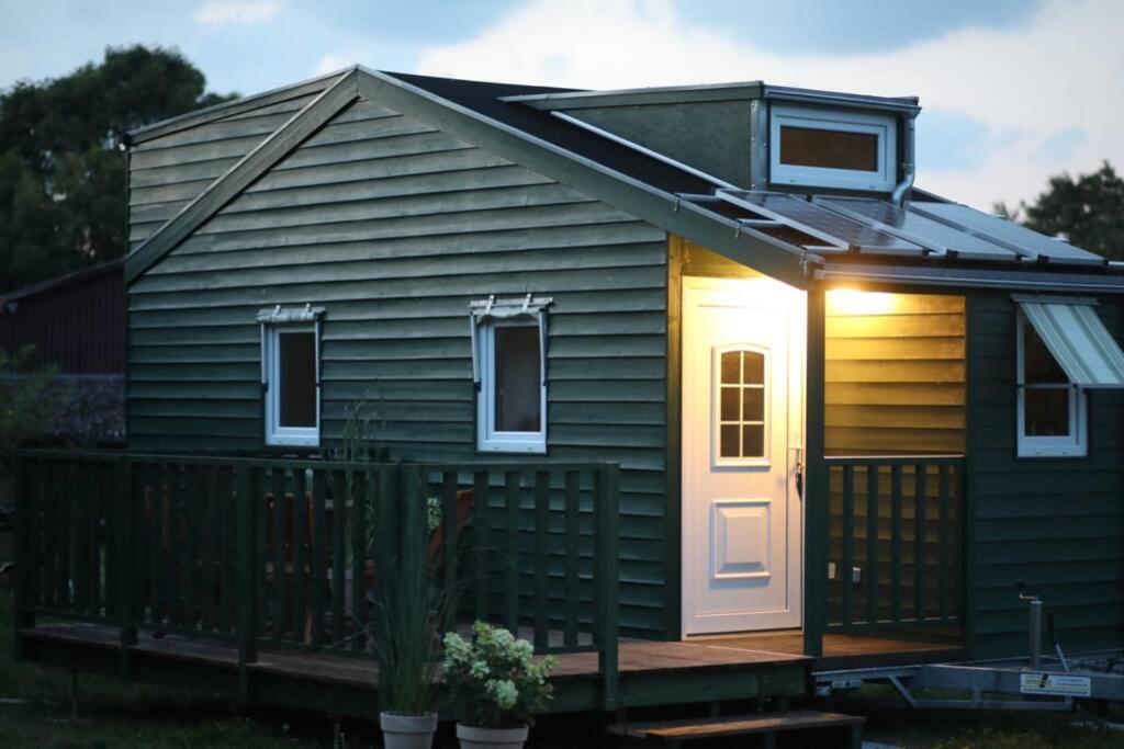 Tinyhaus Auf Annettes Kinderbauernhof Бад-Лаутерберг Экстерьер фото